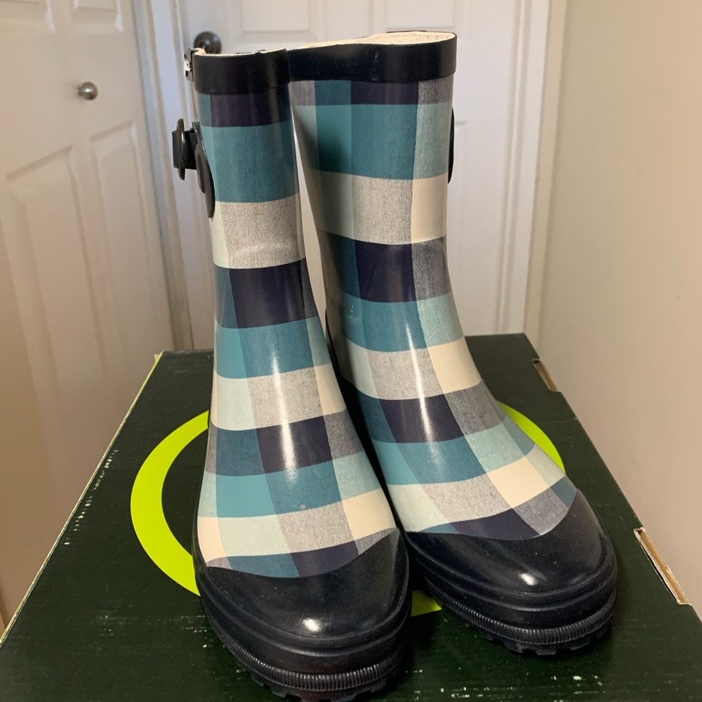 Aigle rain boots
